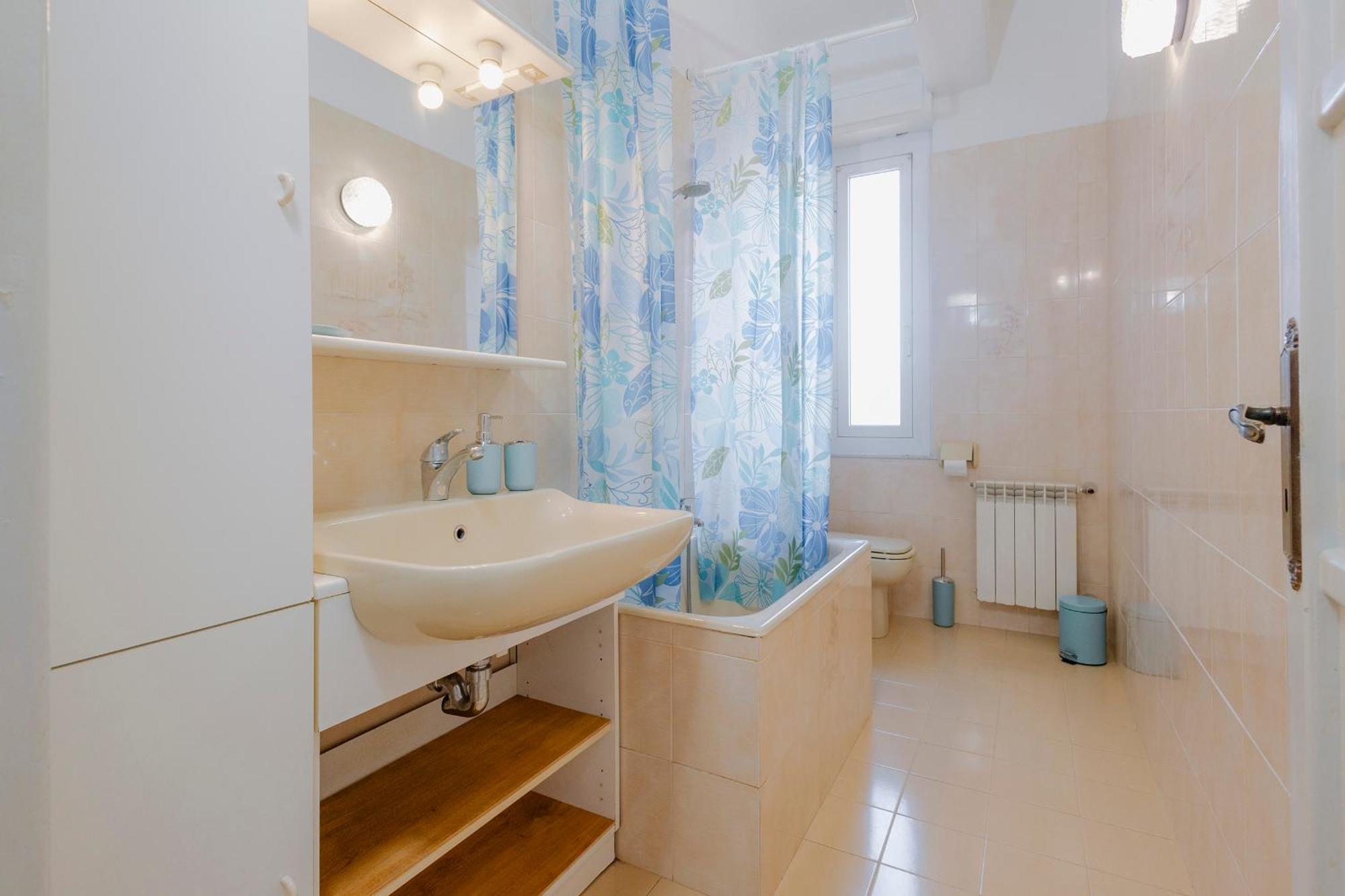 "L'Attico Bianco" City View 10 M A Piedi Dal Mare Савона Екстериор снимка